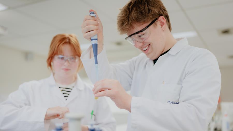 STEM maakt comeback, grote groei bij graduaten